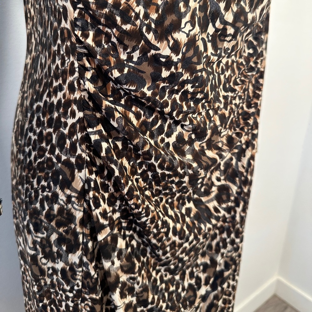 Joseph Ribkoff Leopard Print Ruched Dress - Picture 5 of 7